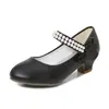 Sapatos de Couro para Meninas Primavera Cor Pura Branco Preto Sapatos de Pérola Corrente Princesa Performance de Piano Passarela Casamento Saltos Altos