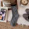 Calcetines Casuales de Otoño e Invierno para Mujer con Bordado de Corazón tipo Sobre, Calcetines de Media Caña Estilo Retro Dulce Japonés, Versátiles Calcetines Holgados a Rayas