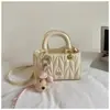 Bolso de Mano de Bordado de Rombo de Alta Gama, Bolso de Cubo Cruzado de Hombro de Moda Estilo Chanel, Bolso Cuadrado Pequeño de Lujo Ligero para el Trabajo
