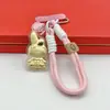 Moda Versátil Hazte Rico Inmediatamente Tesoro Princesa Por Favor Hazte Rico Llavero Creativo Colgante para Bolso Artículo de Moda