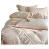 Juego de Ropa de Cama Estilo Princesa Crema Francesa 2026 Nuevo Algodón Lavado Sábana Ajustable Sábana Plana Funda de Edredón Juego de Cama de Tres Piezas