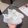 Zapatillas Blancas Campus Modelo Nuevo 2026 Zapatos de Skate para Niños Zapatos Bajos de Malla de Cuero para Niñas Zapatos Deportivos Ligeros de Suela Suave