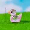 Miniaturas adoráveis de patinhos amarelos brilhantes, perfeitas para criar paisagens em miniatura, decorações de resina e acessórios