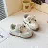 Tênis de Treino Alemão com Renda Estilo Coreano da Moda para Crianças Meninos Meninas 2026 Primavera Outono Novo Estilo com Saias Malha Respirável Sapatos Forrest Gump