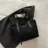 Bolsa Tote de Compras de Grande Capacidade para Comércio Exterior Bolsa de Axila 2025 Bolsa Nova Bolsa Feminina Bolsa de Ombro Popular Bolsa de Mão