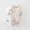 Roupas para bebê recém-nascido, algodão puro Classe A, macacão acolchoado de peça única 40g, adequado para bebês, para usar no outono e inverno, macacão de peça única de algodão fino