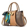 [Bolso de Mujer Shichen] Bolso de Mujer 2025 Nueva Moda Patrón Costuras Bolso de Mujer Gran Capacidad Bolso con Bufanda de Seda Bolso de Hombro