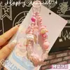 Cadena para Teléfono de Niña Pequeña Sentada de Dibujos Animados Original Cubo de Rubik de Personalidad Pulsera de Abalorios Pintada a Mano Colgante Llavero para Funda de Teléfono de Abalorios