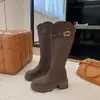 Botas largas para mujer 2026 otoño e invierno estilo nuevo botas de jinete que aumentan la altura con tacones gruesos, botas largas vintage, zapatos versátiles para mujer