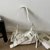 Bolsa Grande da Moda para o Dia a Dia Feminina 2026 Nova Casual Versátil Bolsa Transversal para Sair para o Trabalho Bolsa de Ombro Único sob o Braço