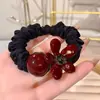 Novo Scrunchie Flor Vermelha Outono e Inverno para Mulheres, Alta Elasticidade Versátil Corda para Coque Rabo de Cavalo