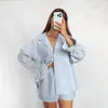 Novedades transfronterizas europeas y americanas de otoño e invierno: Cárdigan de rayas, corte holgado, manga larga y con cuello, shorts, pijama y ropa de estar para mujer, adecuado para usar tanto en interiores como en exteriores