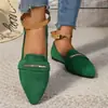 Zapatos planos de mocasín de punta con decoración metálica para mujer, talla grande, estilo europeo y americano, para el otoño de 2026, sin cordones, para el trabajo