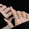 Anillo de apertura único con incrustaciones de circonita de lujo, ligero y de diseño único, estilo frío para mujer, exquisita joyería de moda.