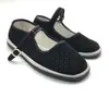 Sapatos de Tecido Estilo Novo Velho Pequim com Tiras Pretas para Mulheres Idosas, Sapatos de Dança Xadrez Verde e Vermelho, Sapatos de Tecido Femininos para Dança Quadrada