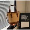 Bolso de Cubo de Viaje Casual de Hombro Simple de Paja Tejida Transfronterizo 2025 Nuevo Tejido de Gran Capacidad Color Contrastante Vacaciones en la Playa