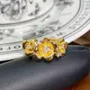 Anillo Retro Accesible de Lujo de Gama Alta para Mujer, Serie Vintage de Oro Esmalte Goteo de Aceite Circonita Anillo Abierto