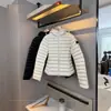Chamarra ligera de plumón Moncler m-brand con cuello de piel, corte ajustado, para mujer, estilo corto, cuerpo acanalado ajustado, engrosada, cálida, casual