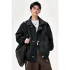 Nueva chaqueta de cuero para hombre 2026 con cuello alto, con un diseño elegante y genial, corte holgado y una estética de ropa de trabajo moderna, disponible en tallas grandes