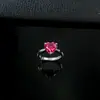 Anillo de Plata S925 con Rubí, Anillo Versátil con Gema de Colores Cortada en Forma de Corazón para Mujer, Joyería Versátil para el Día a Día, Fábrica Proveedora al por Mayor