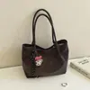 Bolso tote minimalista de gran capacidad nuevo 2026, bolso de hombro casual, estilo relajado, adecuado para el trabajo, la escuela y el uso diario