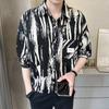 Camisa retro de verano 2024 para hombre, estilo Hong Kong, para estudiantes, diseño holgado y de nicho, nueva e interesante prenda para uso exterior.