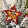 Suministros de decoración navideña colgante pequeño de madera hueca creativo que emite luz regalo adornos para árbol de Navidad piezas colgantes para coche