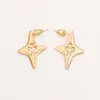 Pendientes de Aro Cruzados Huecos Estilo Europeo y Americano, Simples y Elegantes, Moda de Gama Alta, Pendientes Elegantes y Geniales Estilo Ins para Mujer