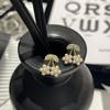 Lindos aretes de la serie de pequeñas cuentas de arroz, micro incrustados con bola de cereza, pequeñas cuentas de arroz, aretes elegantes con aguja de plata S925