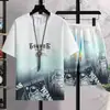 Nuevo Conjunto de Dos Piezas para Hombre Verano 2025: Camiseta de Manga Corta y Pantalones Cortos Deportivos Casuales Modernos con Degradado, Moda Juvenil Versátil