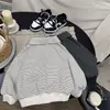 Sudadera de estilo coreano a rayas con cuello camisero para niño, nueva moda otoño 2026, suéter elegante y casual para niños pequeños, prenda superior para niños
