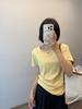 Exquisita Camiseta de Algodón Tencel con Cuello Cuadrado~~Estilo Minimalista Adelgazante con un Ambiente Elegante, Top de Camiseta Casual de Manga Corta