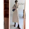 Roupas de Início de Outono 2026 Novo Estilo Elegante Vestido Longo Preto Suéter Básico de Tricô Estilo Francês Vestido de Manga Longa para Mulheres Temporada de Outono e Inverno