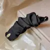 Pinza de Plátano de Satén de Gama Alta Estilo Coreano, Pasador Exquisito y Versátil para Mujer, Nuevo Modelo 2026, Pinza de Moño, Accesorio para el Cabello de Pinza Vertical