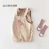 Conjunto de Calça com Alças Largas Sem Manga Duas Peças para Meninos e Meninas, Roupa de Verão Moderna para Bebês, Macacão Listrado de Desenho Animado para Menina