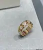 Anel Padrão Diamante Coco Versão Larga com Diamantes Banhado a Ouro 18K para Homens e Mulheres Casais Anel Padrão Diamante Cococrush com Diamantes