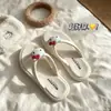 Chanclas Antideslizantes de Suela Suave Hello Kitty Once Pasos para Mujer, Nuevo Estilo 2026 para Uso en Casa y al Aire Libre, Sandalias de Playa Versátiles