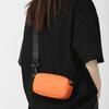 A popular bolsa feminina 2023 deste ano nova moda high-end senso de estilo estrangeiro Coringa nicho mini bolsa mensageiro ombro