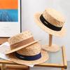 Sombrero de paja Lafite decorativo con cinta para primavera y verano 2024, de copa plana, ala plana, sombrero pequeño tipo bombín fresco, a prueba de sol, sombrero de copa plana para mujer