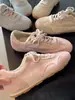 Tênis de Treino Alemão Macio de Couro Genuíno Estilo Retrô para Mulheres, Novo Estilo Primavera 2026, Tênis Casuais com Cadarço Plano, Versátil Sapato Forrest Gump