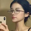 Gafas Cuadradas Plateadas de Alta Inteligencia Estilo Japonés para Mujer, Espejo Liso, Marco Delgado de Alambre Dorado Puro Deseo, Herramienta Mágica Sin Maquillaje, Mismo Estilo que las Celebridades de Internet