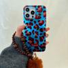 Adequado para Apple 16Promax Estampa de Leopardo Bolinhas Capa de Celular Iphone13 Pulseira Bola de Pelo Novo Cordão Capa Protetora