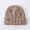 Gorro de Invierno Estilo Coreano con Lazo Metálico, Gorro de Punto de Color Sólido, Lana Mezclada, Caliente Protección para Orejas, Gorro de Lana para Circunferencia de Cabeza Grande