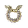 Joyas de lujo con lazo para uñas, ligeras y elegantes, en línea para celebridades, con un lazo encantador de perla y circonitas superbrillantes.