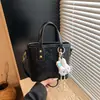 Bolso Cubo Exquisito de Moda Transfronterizo 2026 Nuevo Moda Femenina Versátil Bolso Cruzado Popular de Alta Venta Bolso de Hombro