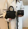 Set de tres piezas de bolsa de fieltro estilo coreano transfronteriza con relieve de diamantes, bolso casual para mujer debajo del brazo, bolso pequeño cuadrado nuevo de mano y cruzado