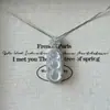 Collar para mujer con colgante bañado en plata con figura de Buda de calcedonia blanco hielo, diseños de hoja y calabaza, ágata y jade de Maitreya