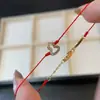 Estilo Old Money~ Pulsera de Calabaza Pequeña con Hilo Rojo Francés y Diamantes Completos para Mujer, Sensación de Gama Alta de Nicho, Hilo Azul, Pulsera de Hilo Rosa