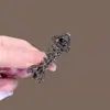 Horquilla de espina de pez con pedrería negra, nuevo y elegante pasador para el cabello para mujer, diseñado para flequillo lateral, clip único de nicho para flequillo, pinza de cocodrilo