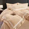 Juego de ropa de cama de cuatro piezas de felpa con relieve tridimensional, totalmente mate y de alta densidad, engrosado para el calor del invierno, juego de terciopelo de leche transfronterizo